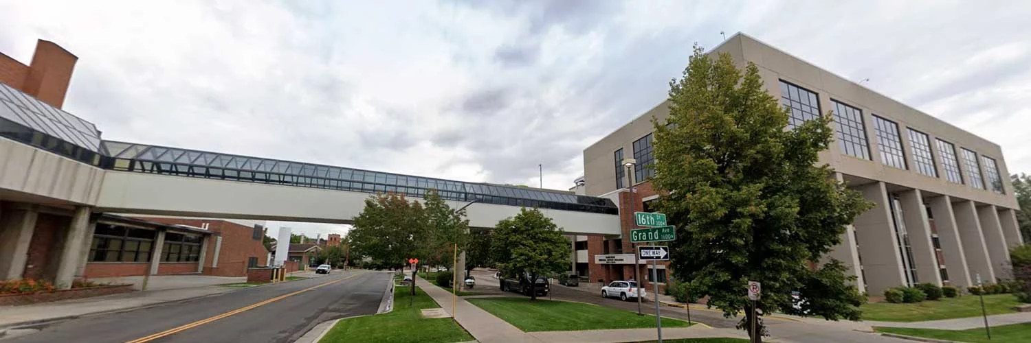 Edificio de consultorios médicos UCHealth Parkview