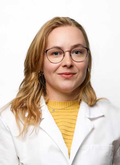 Photo of Madeleine Wu, FNP