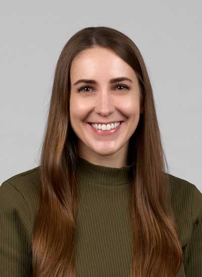 Photo of Lauren Thayer, NP