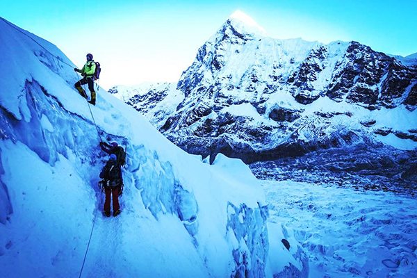 Kim Hess climbing Mount Everest - UCHealth