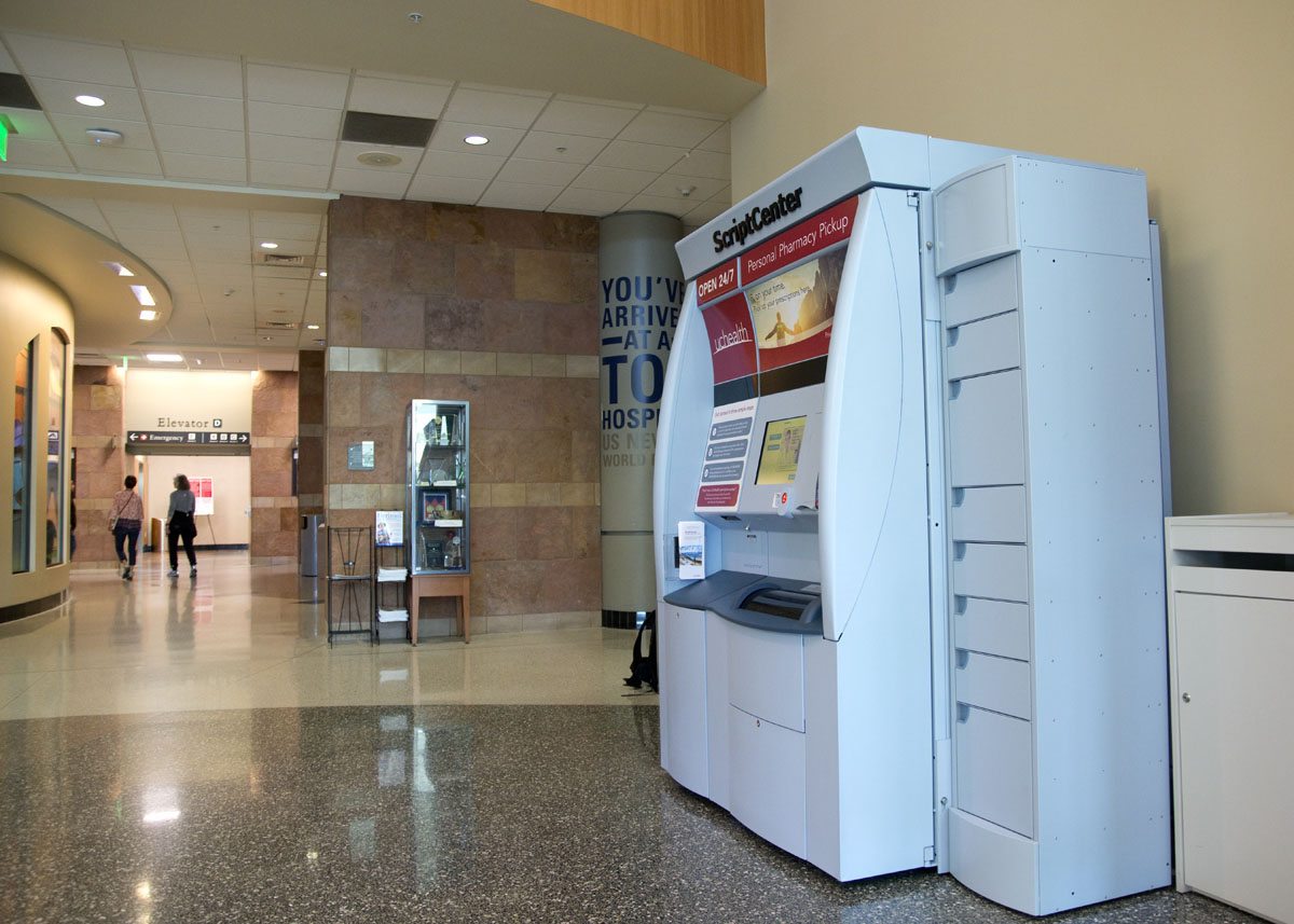 Automated pharmacy kiosk dispenses prescriptions like an ATM