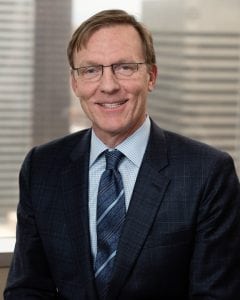 Head shot of Dr. Ted Schlegel, an expert on knee pain.
