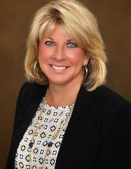 A photo of Dr. Elizabeth Pomfret