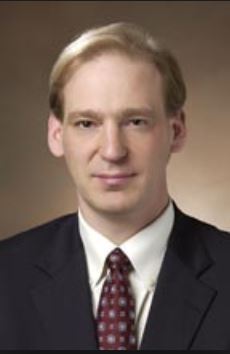 Head shot of Dr. Steven Ojemann.