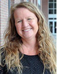 A photo of Dr. Heather Holmstrom