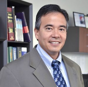 Dr. Richard Schulick helps remove cysts in the pancreas.