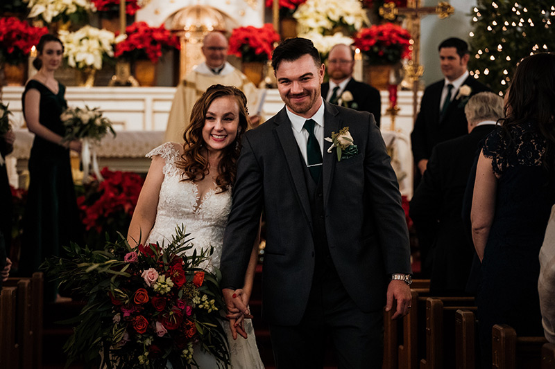 Meghan at her wedding. Needle arthroscopy made it possible for her to get a quick diagnosis fo her knee pain.
