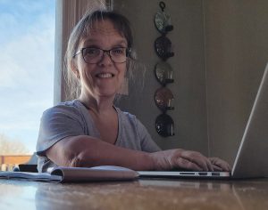 Barb Kotzian was born with achondroplasia, commonly called dwarfism, on her computer looking for a spine surgery expert to help her.