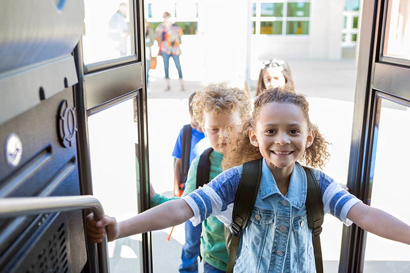 Routines, nutritious meals and good sleep habits help kids ease into the school year and set them up for a healthy, happy year ahead. Photo: Getty Images.