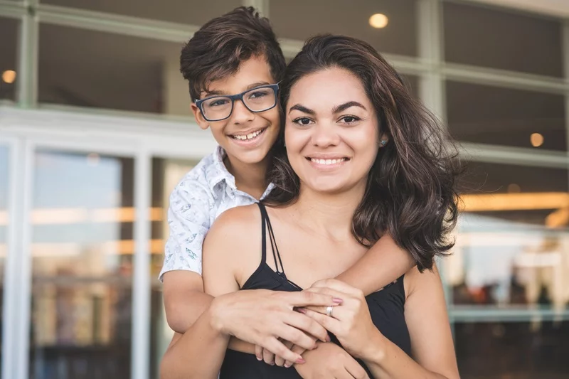 Dos virus distintos causan los resfriados y la gripe. Ninguno de los dos es agradable, y puede tomar medidas para protegerse y proteger a su familia de enfermarse a medida que se acerca la temporada de resfriados y gripe. Foto: Getty Images.