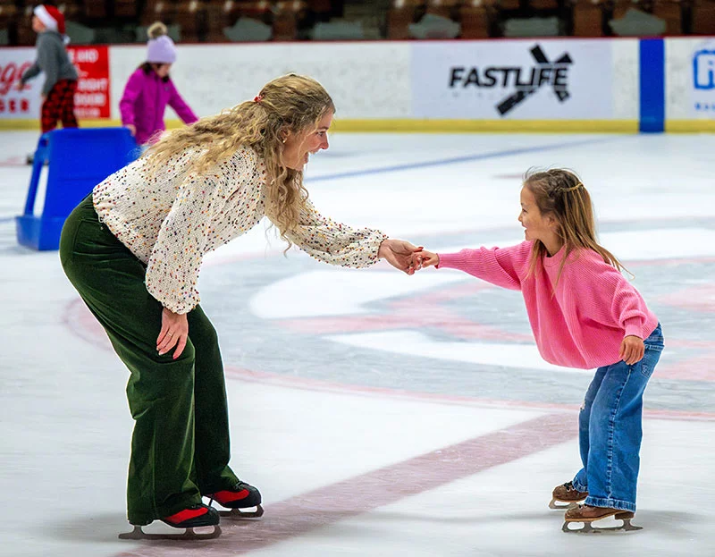 Kourtney Lee with her daughter. Photo by Mike Sweeney, for UCHealth.