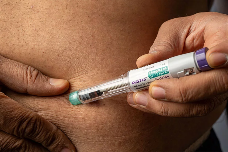 GLP-1 weight loss drugs can help people lose significant amounts of weight and reduce risks for heart disease and other conditions. A new Medicare initiative could expand access by lowering costs to about $50 a month for some patients. Photo: Getty Images.