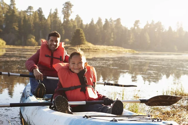 Desde accidentes al practicar deportes acuáticos hasta impactos de rayos, el verano en Colorado trae consigo un repunte de las visitas a la sala de emergencias. Y es por eso que los médicos la llaman la ”temporada de traumatismos”. Foto: Getty Images.