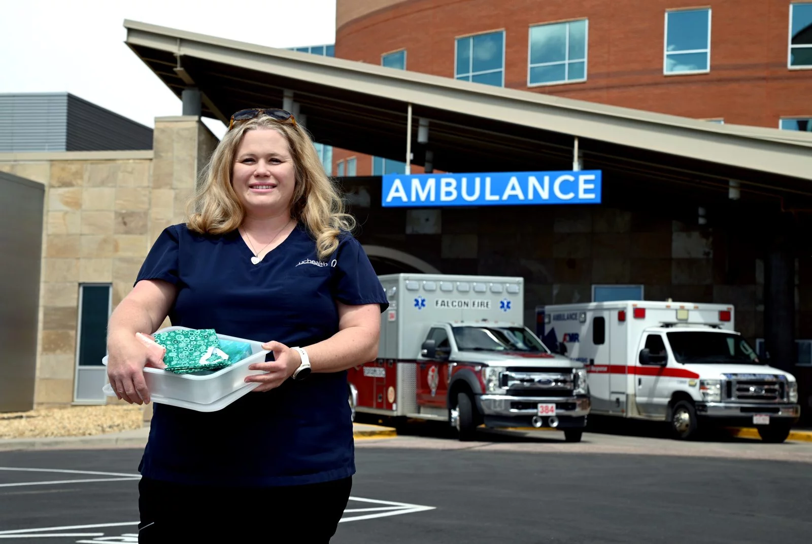 Vicki McCartney stands outside of UCHealth Memorial Hospital Central with a Palmer Pack.Vicki McCartney stands outside the UCHealth Memorial Hospital Central Emergency Department with a Palmer Pack. Photo by Sonya Doctorian, UCHealth.